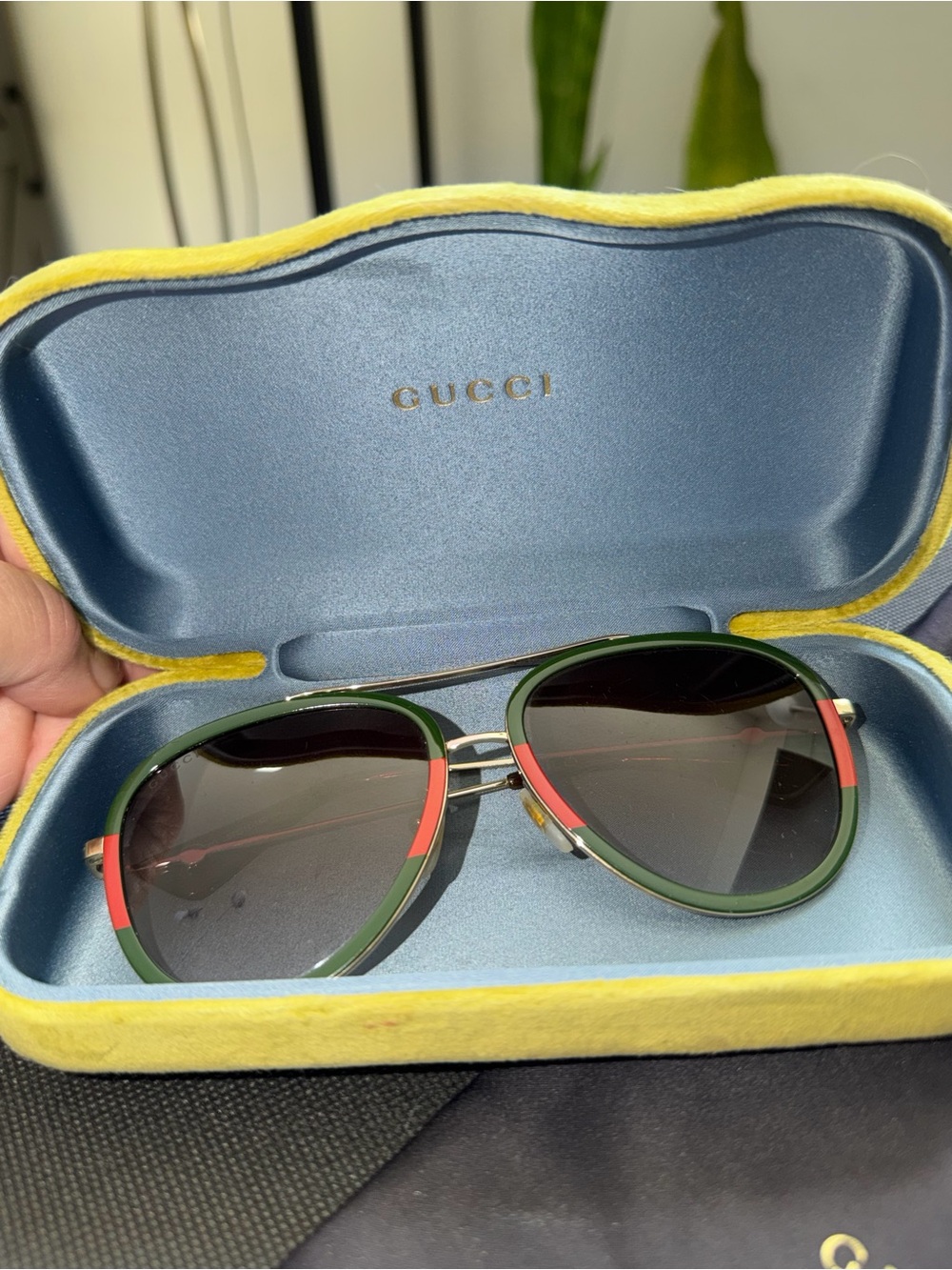 Gucci Green and Red Aviator Sunglasses for Women